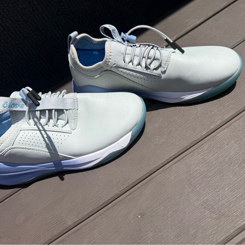 White and Blue Performance Sneakers with Modern Design